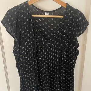 Old Navy Black Top with White Dots